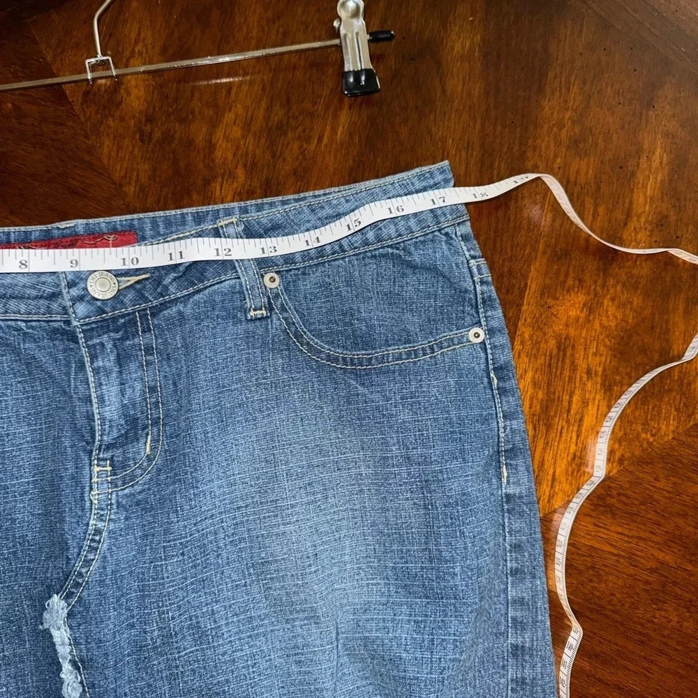 YMI Y2K Mid Length Patched-Frayed Denim Faded Skirt- Juniors Size 13 - Picture 5 of 15